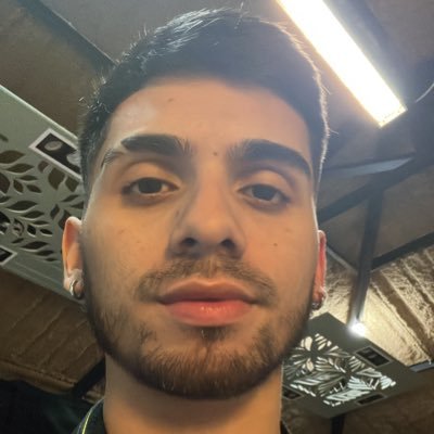 dunkworth's profile picture. 🤎 Existir es un ritual irresistible. 🌈