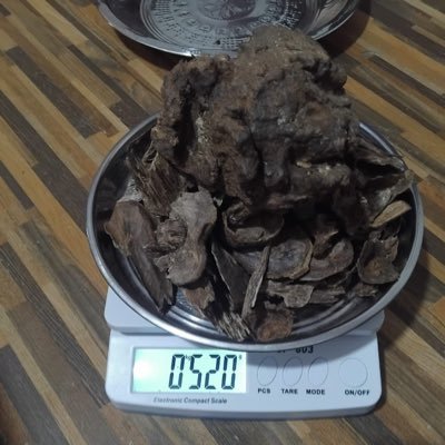 naturaloudsilan's profile picture. تجارة العود والعطور 🌿 الكويت – سريلانكا | حافظ للقرآن تواصل عبر الخاص واتساب 94774685082+