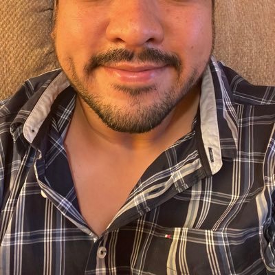 roroan1210's profile picture. 