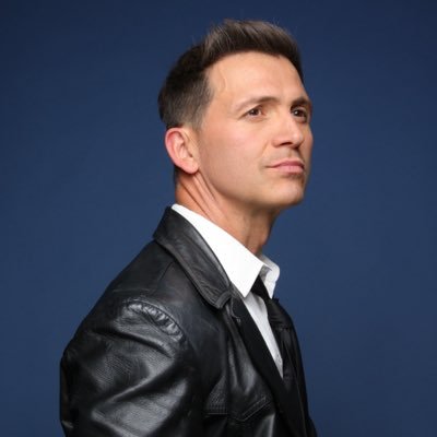 _ricardosoy's profile picture. @perroamame @_ricardosoy DUELE👉🏻 https://t.co/Ou418RA90r