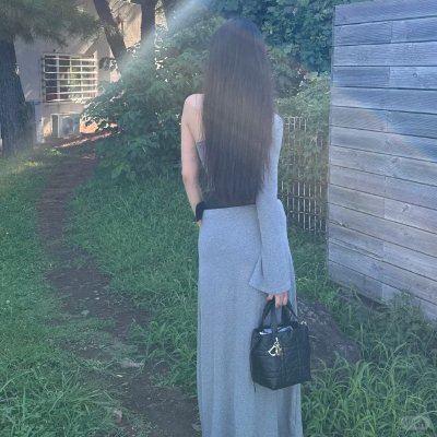 Ercgoi's profile picture. 風景の中で、そっと自分を見つめ直す時間🍃