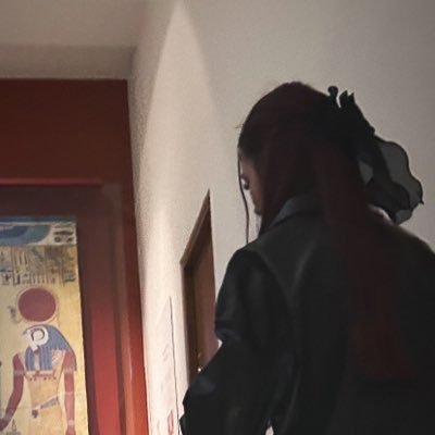 crysccastles's profile picture. ˏˋ°•*⁀➷ anything & everything ! *:･ﾟ✧*:･ﾟ🎸🎧 ⋆·˚ ༘ *