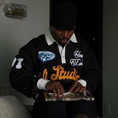 Frankli24339952's profile picture. One minute you don't have it, The next minute your cup is overflowing. God's grace😎/LFC