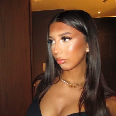 enaashm's profile picture. 