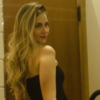 estudaliaa's profile picture. vestibulanda de medicina :) 18y | DISCURSIVAS 🏷️ESTUDALIA | RICCI 🏷️JULIAG10 |