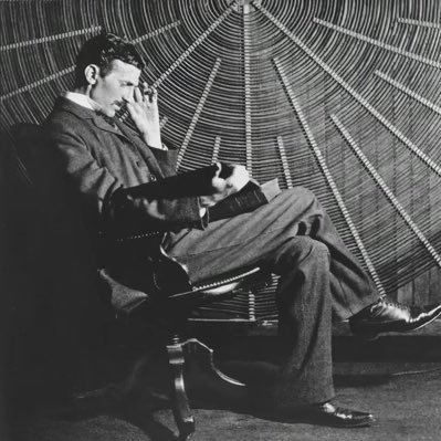 eng_hakem_'s profile picture. Electrical Engineer⚡️                            https://t.co/Gzo3UGn4ve