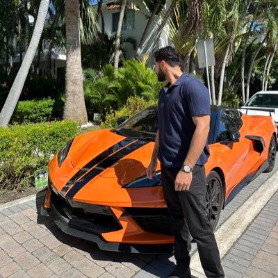 bicky300924's profile picture. 