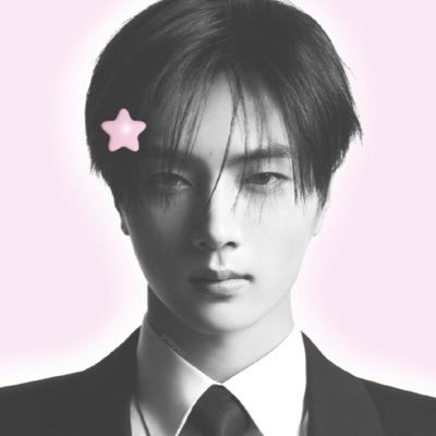 eunwonjay's profile picture. she/her | 00 line | jaywon collector | multi ! | Minha loja : @fate_shop