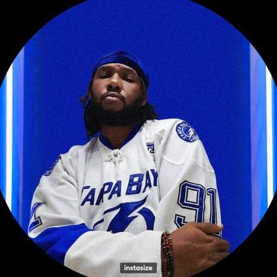 Breesoverrated's profile picture. 