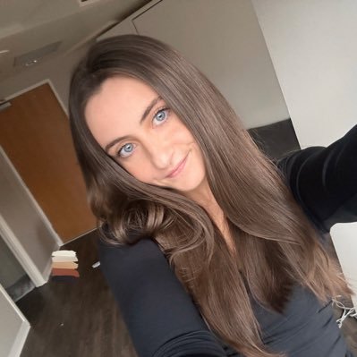 Elitabethhhhh's profile picture. 