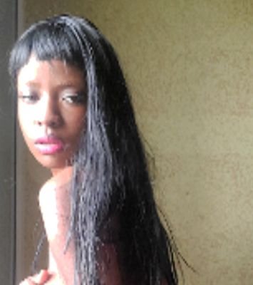 bisousoubi's profile picture. Bluffons