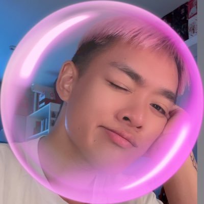 hellochristiaan's profile picture. kpop stan first, gay slut second