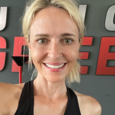 Cynthia__0806's profile picture. Innovating for a better tomorrow🌟
Turning ideas into impact🚀
Striving for excellence in every endeavor💼
Empowering growth through creativity🌱