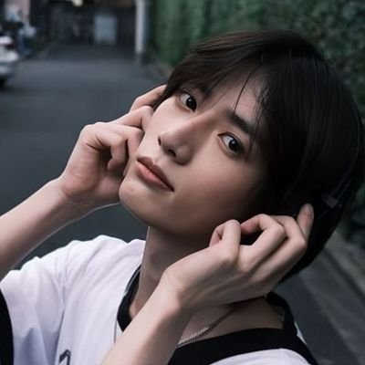 Ayato_099's profile picture. no bio yet.