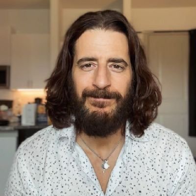 Real__roumie's profile picture. 