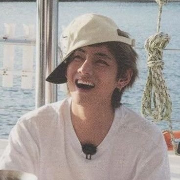 thvscomfort's profile picture. loving #テテ wholeheartedly. . . 🎞