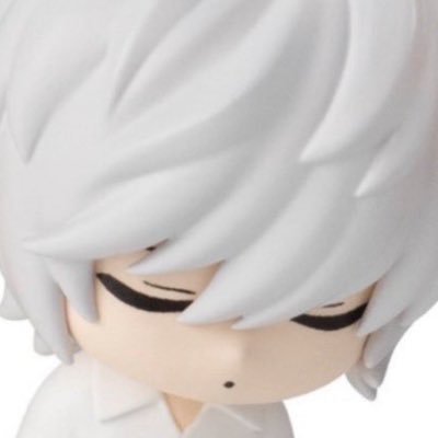 Ieviabarisol's profile picture. I want the universe to glow until it’s too bright for our eyes