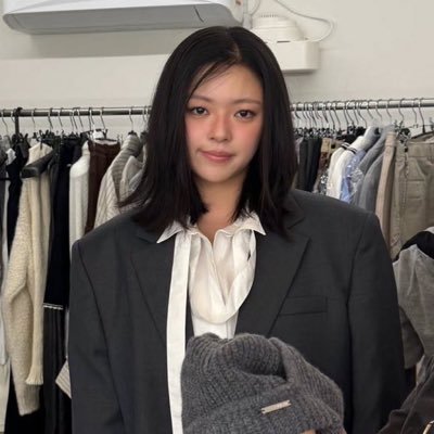 kitkat8008_'s profile picture. ⟢ stan twice! ⟢ bmi 32⟢ sw 86kg gw 77kg ugw 45kg ⟢ blk ⟢