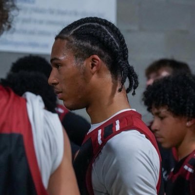 JosiahEveretth's profile picture. Springfield international charter school | c/o 28 | 6,3 wing | 3.5 GPA| Email: Josiah.grantholland@gmail.com