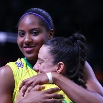 aninhasouzss's profile picture. praia clube | fenerbahçe