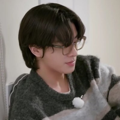 spyderrmain's profile picture. spiderman enthusiast🕷️🕸️ | stealing 🆒 moots, slightly ia (due to academics)