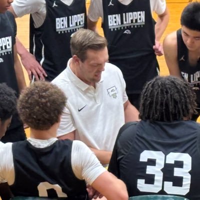 jayreid7's profile picture. Husband | Father x2 | 🏀 Teacher of the Game | ‘13 Wofford College Grad #StriveForGreatness