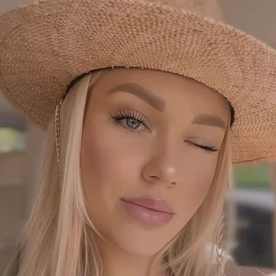 Olesya1i's profile picture. Equestrian 🐎, free diving 🤿, snowboarding 🏂, hiking 🥾, camping 🏕, all my loves 💓