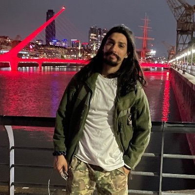 AndreBConte's profile picture. cybersec and politics 👾