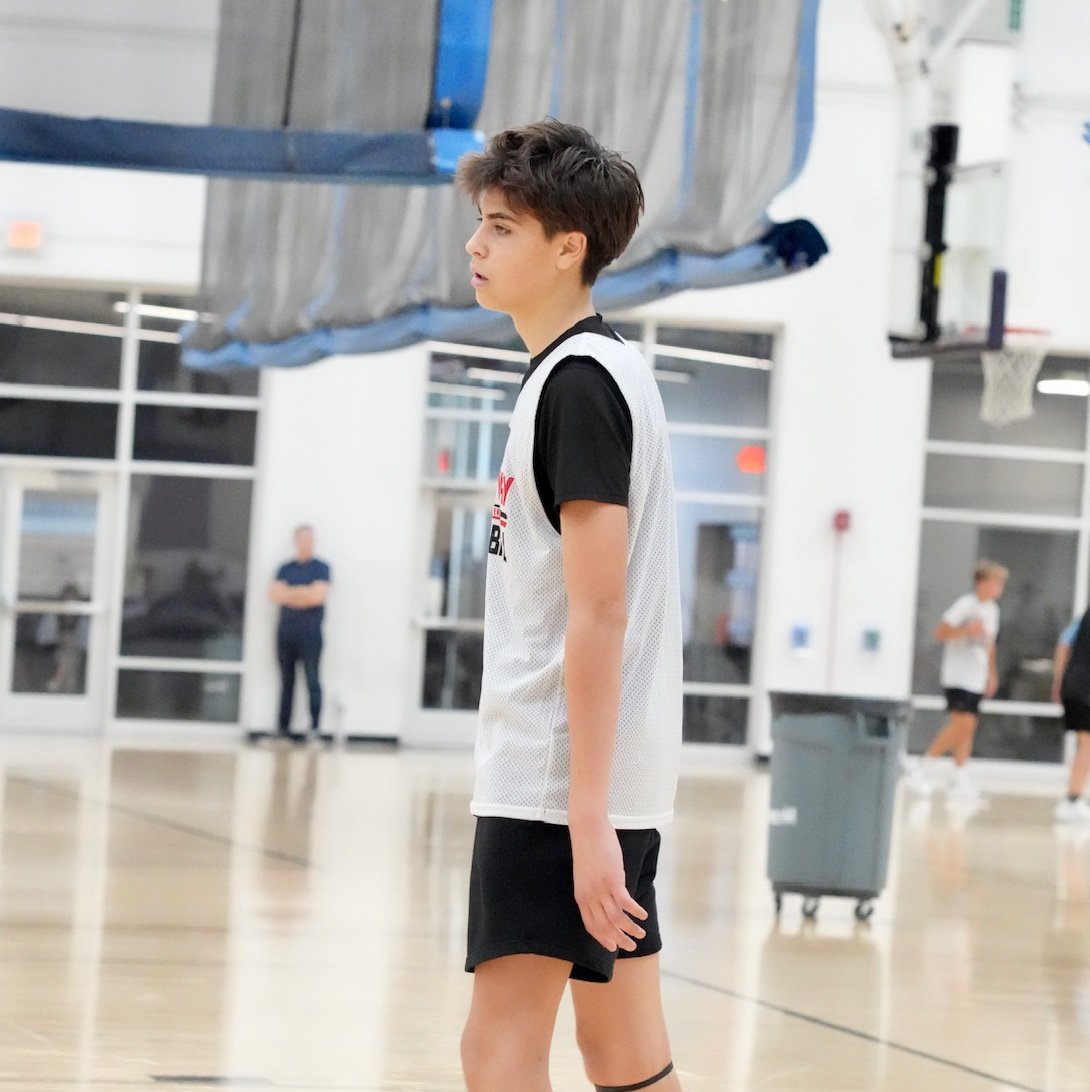 TobyKapusta's profile picture. 6’3 160 Ibs Sg/Sf/Pg class of 2029 NNHS 3.8 Gpa crazy wingspan