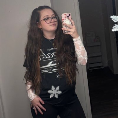 MrsKylie01's profile picture. mama x 3. wifey.  kidney disease fighter. asd household. cat mom. very virgo. ✨