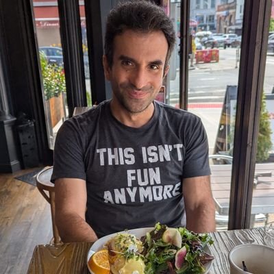 GhaemiPejman's profile picture. as said by this great Haiku :

I'm so tired.
why people are so annoying?
my back hurts.

https://t.co/u2s4GHMciH