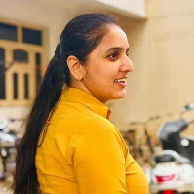 Ekta77Insan's profile picture. learner......