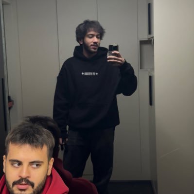 hzdaniii's profile picture. 