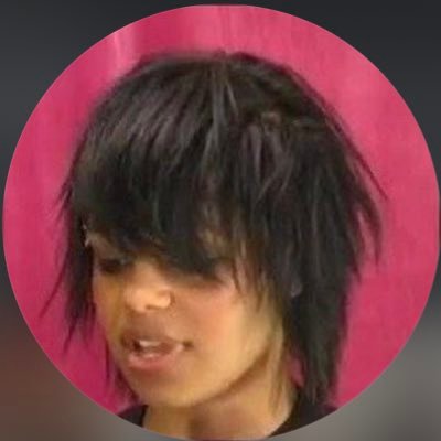 sp1derpunk's profile picture. he/they/she