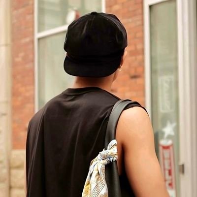 meowoojc's profile picture. 