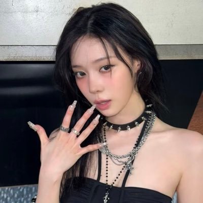 gimeowong's profile picture. — world is messy, aespa is flawless ✩ #윈터 !