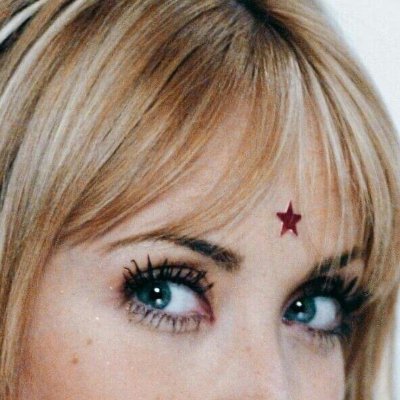 kkkkkkkaayy's profile picture. 