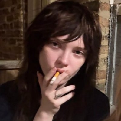 szanayg's profile picture. lottie matthews a primeira sáfica esquizofrênica