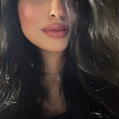 nevlicc's profile picture. {يحِبُّهُمْ وَيُحِبُّونَهُ} .. {تُعِزُّ مَن تَشَاءُ} .. التواصل والاستفسارات: https://t.me/neclix 🔅🤍 &quot;لا أدعي علم الغيب&quot; ايه افسر احلام