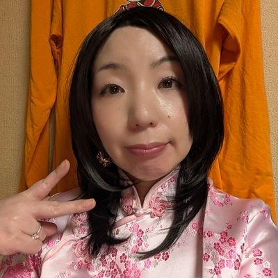 wl0H2dZc8PUB9g3's profile picture. １からYouTubeも含めやり直しして頑張ります🙇改めて宜しくお願い致します🙇巨人ファン、バイオシリーズ大好きゲーム大好きおばさんです😊下手な歌動画やYouTubeライブ配信頑張ります🙇推しバンちゃん＆宗ちゃん❤️