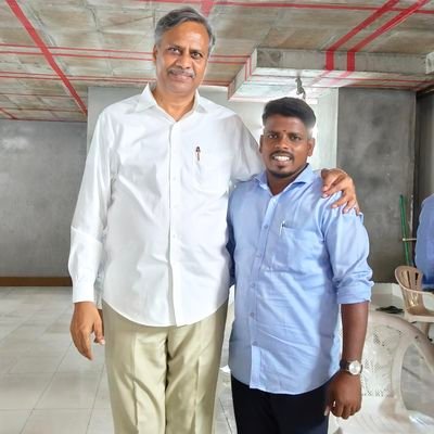 ViratBa62649211's profile picture. 1%Chance is Enough To Make it 100%

proud to be (KCR) Government 🙌❤️

Proud to be  our  @drpallaRajeshwar Reddy❣️🫂🙌🙏