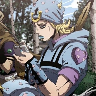 cloakerdude's profile picture. no idea how you found this account but hi