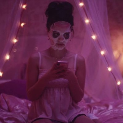 xoxosydt's profile picture. 