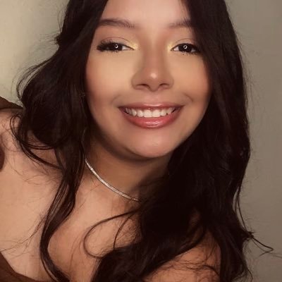 myliipsss's profile picture. eu deixo uma boa impressão, uma de um metro e meio para ser exata