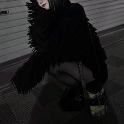 M_0i19's profile picture. 