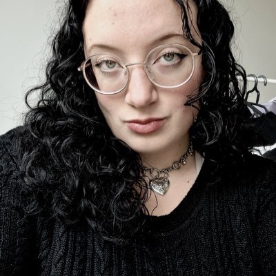 iamobscurus's profile picture. 24 / Illustrator and animator✨