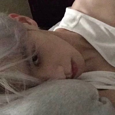 Haowen040822's profile picture. 置顶推广自辩！原创博主| 完整版时长VIP238🧧-SVIP露脸2688🧧 -1V1教学钓妹888🧧推只发小片段 不定时删 |TG联系https://t.co/0Iz0EXxUlM