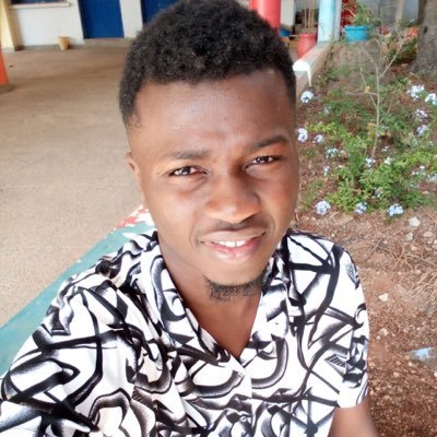 jeuneriche290's profile picture. Je suis un simple calme aimable