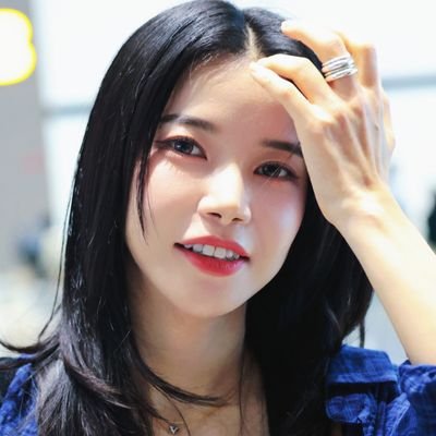 zkzkzkzkzkfm's profile picture. 