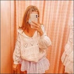 Aqubaln57244's profile picture. 